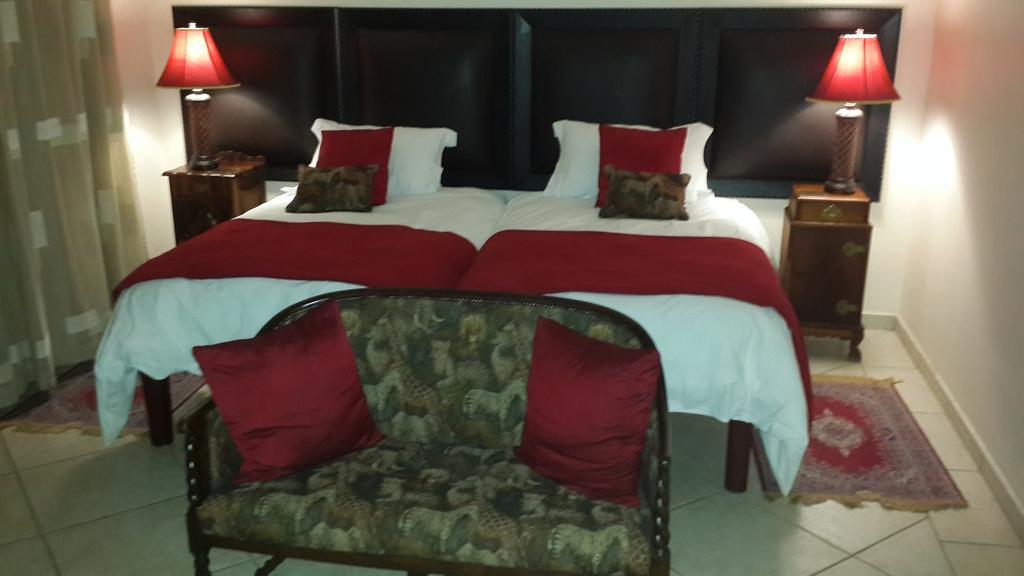 Magaliqua Guest House Noordheuwel Camera foto