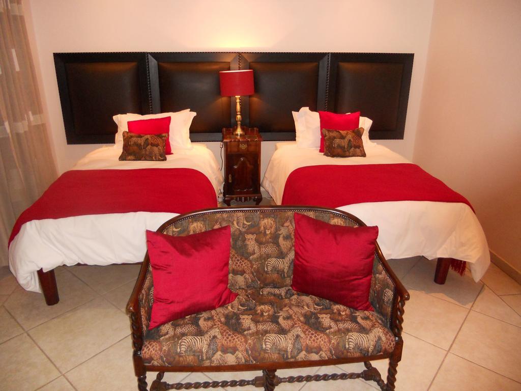 Magaliqua Guest House Noordheuwel Esterno foto
