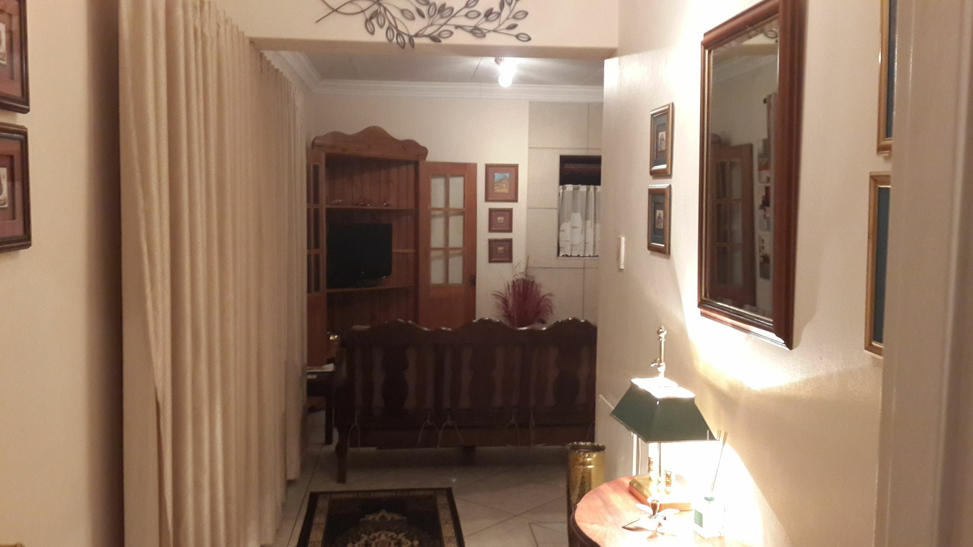 Magaliqua Guest House Noordheuwel Esterno foto